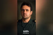 انقدر بزرگ شدم که دیگه به جای اینکه رو دوش تو باشم میتونم تورو بغل کنم و سر بلند کنم