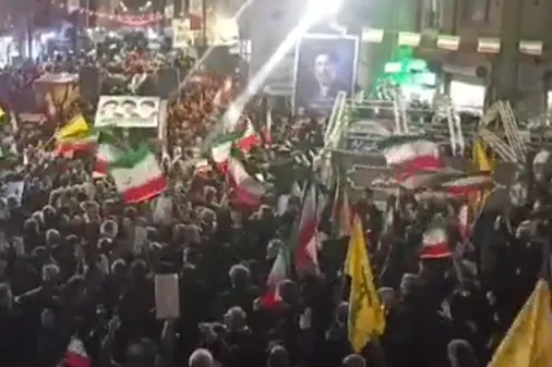 زنجانی&zwnj;ها یک صدا: لبیک یا سیدمجتبی