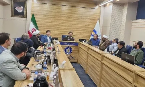 دریادار تنگسیری به تشریح وضعیت منطقه ای و ماموریت های نیروی دریایی سپاه در خلیج فارس پرداخت