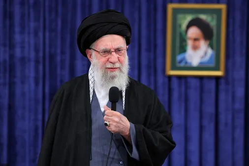 قدرت ملی بیش از آنکه به موشک و هواپیما ارتباط داشته باشد به اراده ملت&zwnj;ها و ایستادگی ملت&zwnj;ها ارتباط پیدا می&zwnj;کند