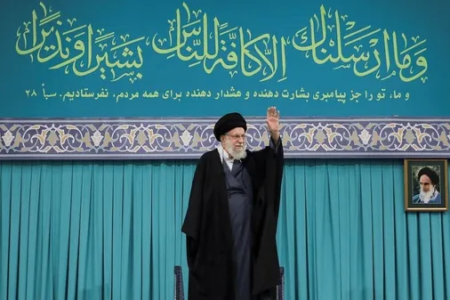 ملت ایران با حرکت میلیونی خود کمر فتنه را شکست