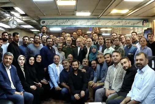 بازدید سپهبد شهید حاج حسین سلامی از رسانه ملی در روز خبرنگار