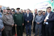 رئیس سازمان بسیج مستضعفین با اشاره به اجرای طرح آبخیز تا جالیز در سطح کشور، گفت: ۱۰۰ سد خاکی و مخازن بزرگ آبی در طرح آبخیز تا جالیز در کشور ساخته می‌شود.