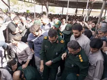 خاکسپاری شهید سهرابی توسط فرمانده سابق سپاه الغدیر