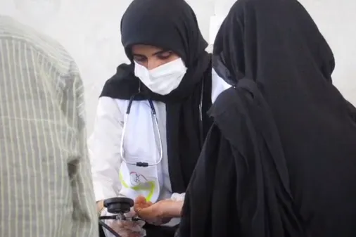 اعزام تیم پزشکی به روستاهای بخش گوهران بشاگرد به مناسبت هفته دفاع مقدس