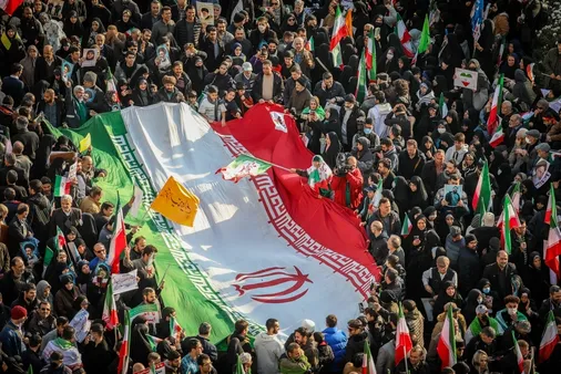 ملتی قرآنی، پشتوانه کشور اسلامی/ حماسه حضور ۲۲ دیماه، مشت محکم ملت ایران بر دهان یاوه&zwnj;گویان