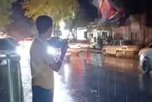 ایستاده در باران