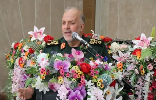 امام خمینی پدر انقلاب است و رهبری، پدر امت اسلامی"
