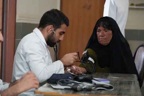 شیرینی خدمت دانشجویان جهادگر بسیجی دانشگاه علوم&zwnj;پزشکی یاسوج در رود تلخ