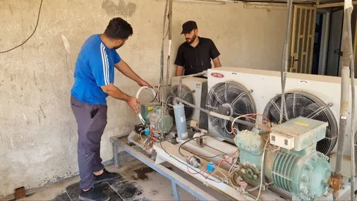کارگران خوزستان پای کار اربعین حسینی علیه السلام