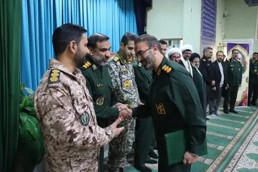 آئین تکریم و معارفه جانشین سپاه حضرت روح&zwnj;الله استان مرکزی برگزار شد