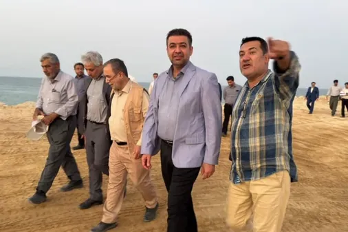 بازدید معاون هماهنگ&zwnj;کننده قرارگاه سازندگی خاتم&zwnj;الانبیاء (ص) از پروژه ملی احداث موج&zwnj;شکن منطقه سوم نبوت نیروی دریایی ارتش جمهوری اسلامی ایران در کنارک