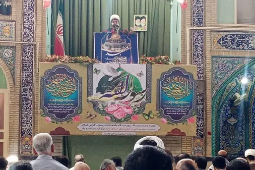 راوی قدرت و قوّت و امکانات کشور باشیم و نه راوی ضعف ها