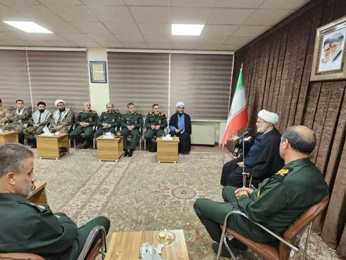 دیدار مسئولین سپاه بیت المقدس با نماینده ولی&zwnj;فقیه در استان کردستان