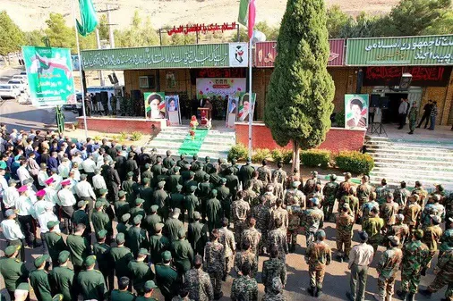 آیین عطر افشانی گلزار مطهر شهدا همزمان با آغاز هفته دفاع مقدس