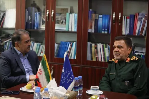 تقدیر معاون هماهنگ&zwnj;کننده نیروی زمینی سپاه از فداکاری پرستاران؛ از دفاع مقدس تا جهاد سلامت