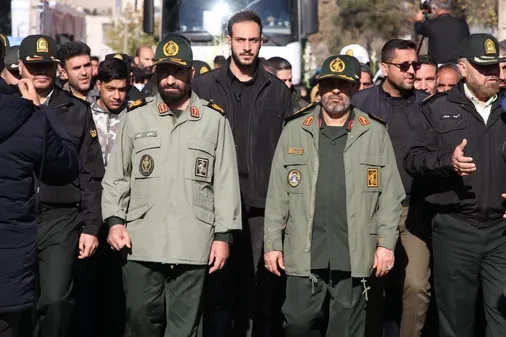 تشییع پیکر شهدا آزمون عشق به آرمان های اصیل انقلاب اسلامی بود