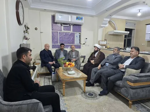 تجلیل از مقام خانواده&zwnj;های شهدا و ایثارگران در اهواز