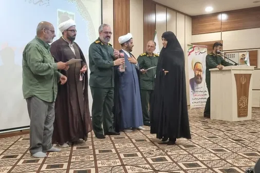 ۳۰ مربی عقیدتی، سیاسی سپاه الغدیر یزد تجلیل شدند