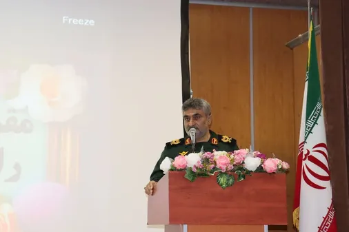 ایمان و ایستادگی ملت ایران، قدرت نظامی آمریکا را به زانو درآورده است