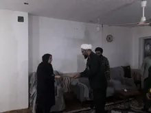 دیدار مسئول نمایندگی ولی فقیه در سپاه حضرت ولیعصر(عج) خوزستان با خانواده شهیدحمیدرضا علیجانی در مسجدسلیمان