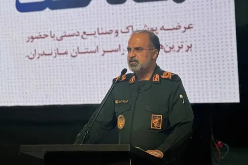صنوف پوشاک و طراحان لباس، افسران خط مقدم نبرد خاموش هستند