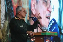 دشمن به دنبال تحریف، تجزیه و تضعیف ایران است