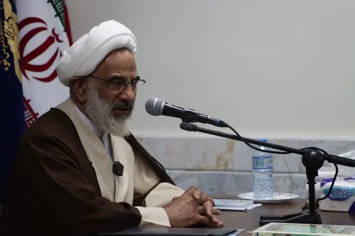 تحلیل راهبردی نماینده ولی فقیه در سپاه از افول دستگاه&zwnj;های اطلاعاتی آمریکا و شکست محاصره دریایی ایران