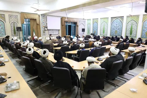 گردهمایی طلاب و روحانیون در بزرگداشت شهدای مقاومت