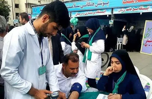 انتقال ۱۰۰ میلیارد ریال دارو، لوازم مصرفی و تجهیزات پزشکی به کربلای معلی