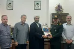دیدار فرمانده لشکر ۲۹ حضرت نبی اکرم (ص) و هیئت همراه با مسئول دفتر نمایندگی ولی فقیه سپاه حضرت نبی اکرم (ص)