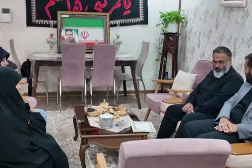 دیدار جانشین فرماندهی سپاه استان البرز، با خانواده شهدای سپاه استان