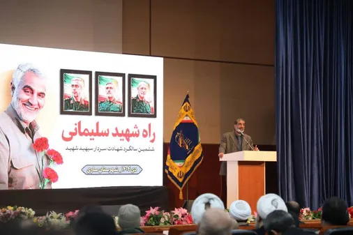 انقلاب اسلامی همواره با گروه&zwnj;های اندک اما مؤمن، بر دشمنان فراوان چیره شده است