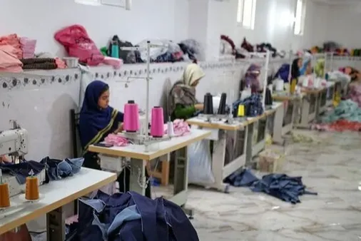 افتتاح کارگاه خیاطی &laquo;حضرت زینب(س)&raquo; در محله بهشت بندرعباس به مناسبت ولادت حضرت زینب(س)