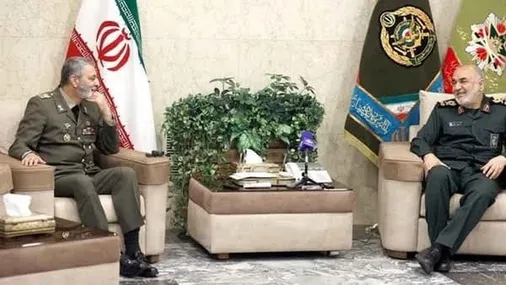 ارتش و سپاه پیشمرگ هم و سپر گلوله&zwnj;های دشمن&zwnj;اند