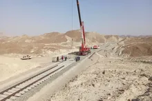 ثبت رکوردی ماندگار در ابرپروژه ملی و راهبردی راه‌آهن چابهار–زاهدان