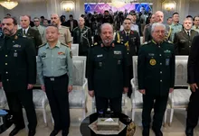 دیدار وابستگان نظامی خارجی با سرپرست وزارت دفاع