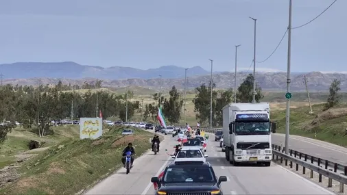 برگزاری  &laquo;کاروان خودرویی&raquo; سربازان ولایت در قصرشیرین