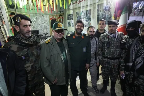 بازدید سردار مقواساز از نمایشگاه اسوه (پایگاه های الگو)، در حاشیه کنگره ۵۵۸۰ شهید استان البرز