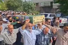 مراسم تشییع پیکر مطهر شهید والامقام بهروز مصلحیان رزمنده کازرونی دوران دفاع مقدس