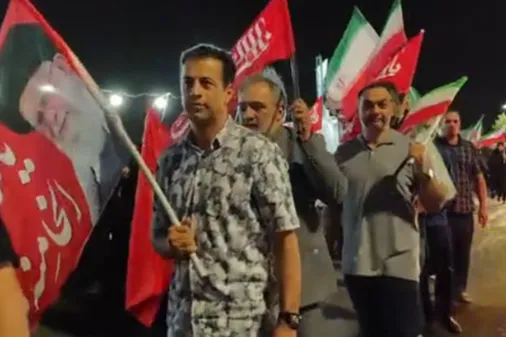 حضور پرشور مردمی در میادین و خیابان ها در ۱۹۶ مین شب