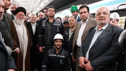 بازدید آیت&zwnj;الله علم&zwnj;الهدی از پروژه خط ۳ قطار شهری مشهد و تقدیر از قرارگاه سازندگی خاتم الانبیاء(ص)