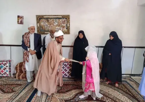 دیدار با خانواده شهید به مناسبت هفته دفاع مقدس  در شهرستان تفتان
