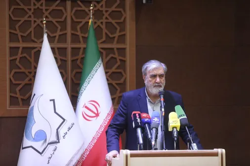 دولت و بنیاد شهید باید در پیگیری حقوقی شهدا احساس مسئولیت کنند
