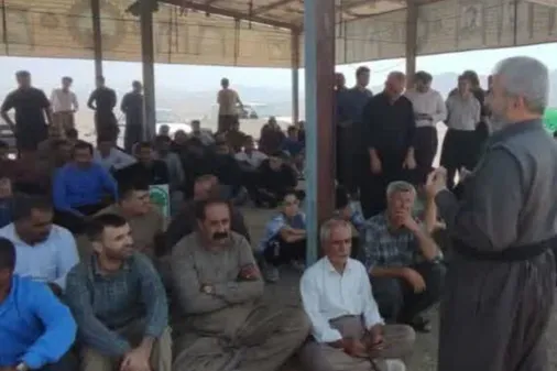 بازدید کاروان راهیان نور از یادمان شهدای عملیات والفجر۴