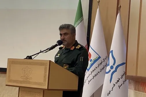 مشت گره&zwnj;کرده رهبر شهید انقلاب پاسخ قاطع به بدعهدی دشمنان است
