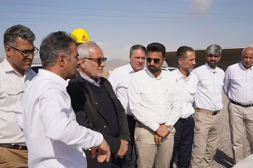 بازدید فرمانده قرارگاه سازندگی خاتم&zwnj;الانبیاء(ص) از پروژه راهبردی پالایشگاه مهر خلیج فارس