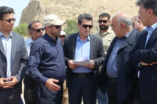بازدید معاون وزیر راه و نمایندگان مجلس از پروژه&zwnj;های عمرانی جنوب کشور