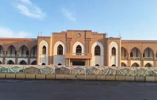 &laquo;خانه شهر&raquo; در میدان امام خمینی(ره)؛ پیوند معماری تاریخ&zwnj;گرا با زندگی مدرن شهری