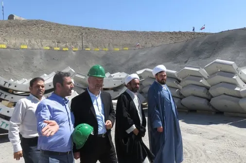 بازدید معاون هماهنگ&zwnj;کننده نمایندگی ولی&zwnj;فقیه در قرارگاه خاتم&zwnj;الانبیاء(ص) از پروژه راهبردی تونل انتقال آب مشهد